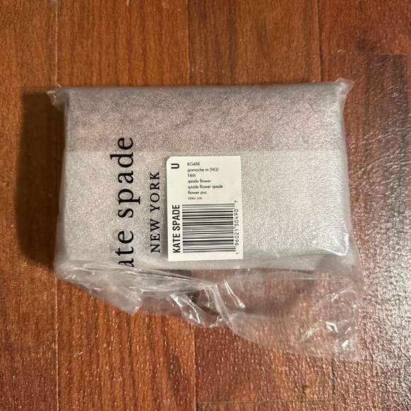 New Kate Spade Spade Flower Medium Compact Bifold Wallet Logo Grenache Multi - Picture 4 of 7